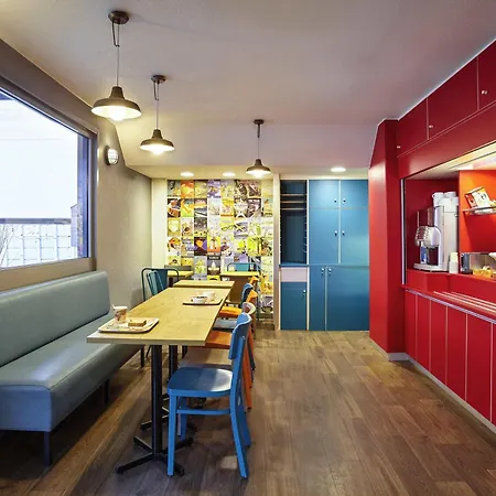 Hotelf1 Perpignan Sud