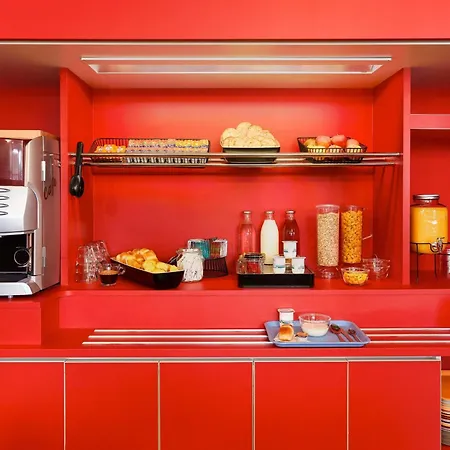 Hotelf1 Sud Perpignan