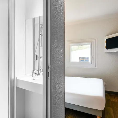 Hotell Hotelf1 Sud