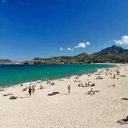 Hotelf1 Sud * Perpignan